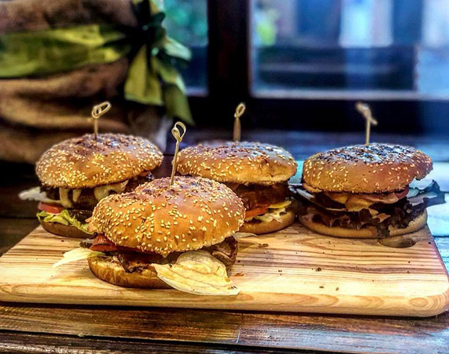 Healthy day, crazy night - ресторан Avocado на Інститутській Healthy day, crazy night - ресторан Avocado на Інститутській