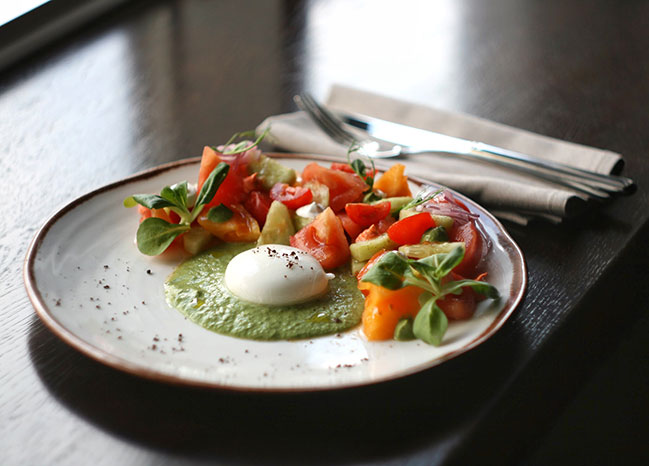 Нова локація в Києві з оригінальним концептом: ресторан BALKAN'SKY Нова локація в Києві з оригінальним концептом: ресторан BALKAN'SKY