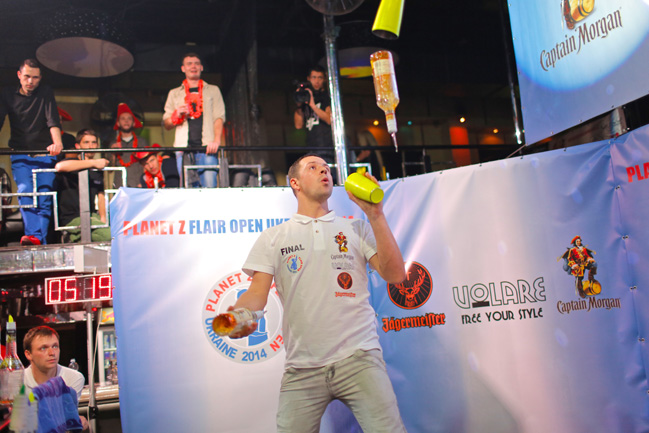 Чемпионат flair-барменов Украины определил лучших