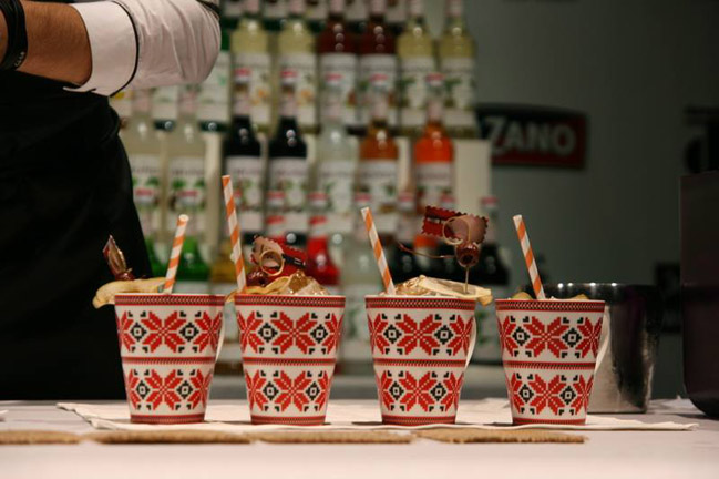 В Киеве выбрали лучшего бармена-миксолога Украины, который впервые представит нашу страну на чемпионате мира во Франции