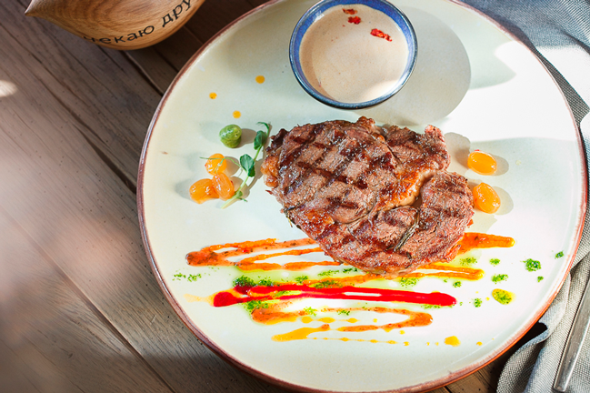 Нове меню в ресторані і арт-просторі 