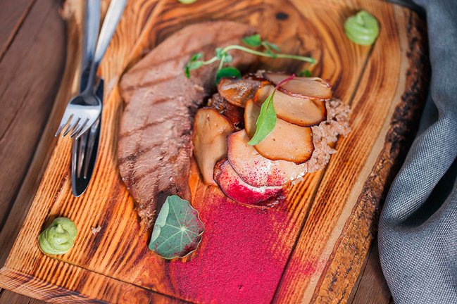 Нове меню в ресторані і арт-просторі 