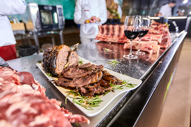 13 великих шеф-кухарів на Creative Chefs Summit 2017 13 великих шеф-кухарів на Creative Chefs Summit 2017