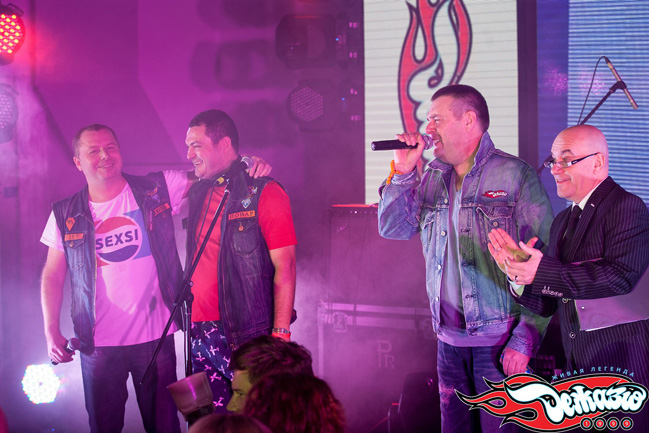 Ресторан "ДЕЖАВЮ" отметил свой 15-ый День Рождения грандиозной вечеринкой