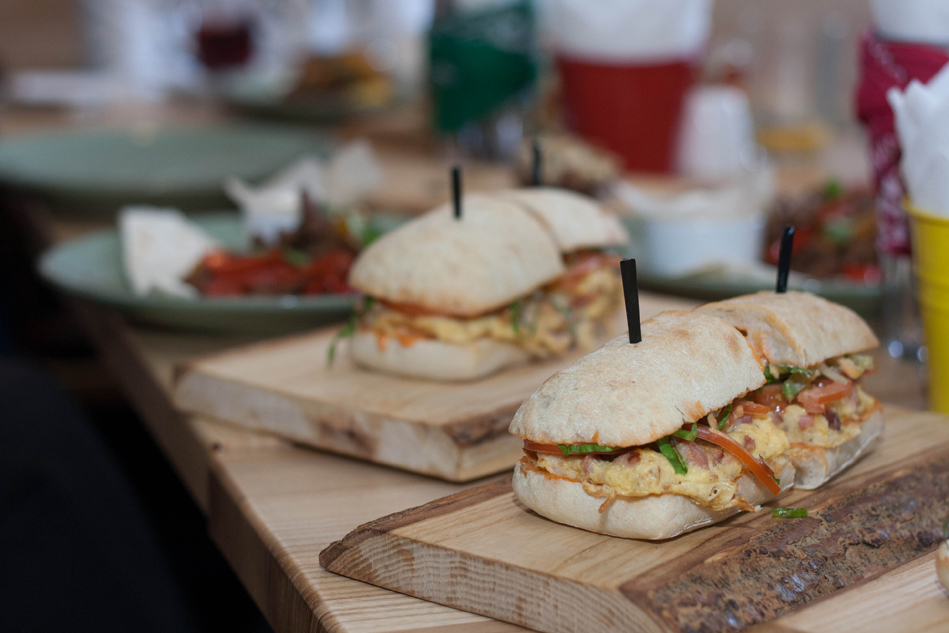 Новое место (Киев): атмосферное кафе Druzi на Прорезной Новое место (Киев): атмосферное кафе Druzi на Прорезной