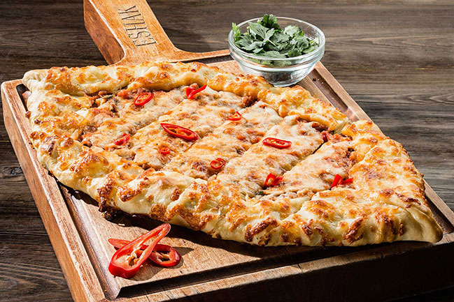 Bulldozer Group відкриває два нових ресторани ESHAK Bulldozer Group відкриває два нових ресторани ESHAK