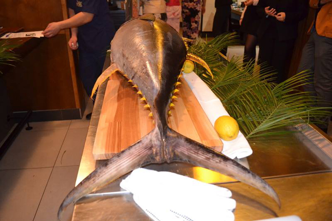 Праздник Большого Тунца в ресторане Fujiwara Yoshi