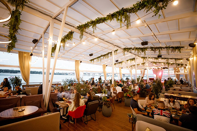 Екзотика на воді в гостях у ресторана Havana Екзотика на воді в гостях у ресторана Havana