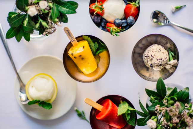 Игра фантазии и вкусов. Третий фестиваль мороженого в ресторанах La Famiglia Игра фантазии и вкусов. Третий фестиваль мороженого в ресторанах La Famiglia