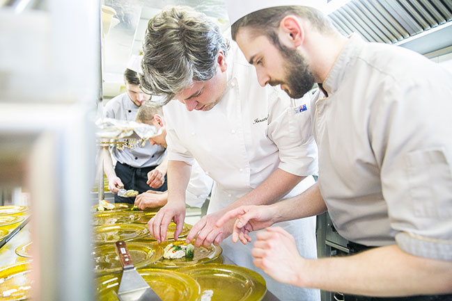 В ресторані IKIGAI відбулася презентація Дім Сам меню від Джонатана Кертіса В ресторані IKIGAI відбулася презентація Дім Сам меню від Джонатана Кертіса