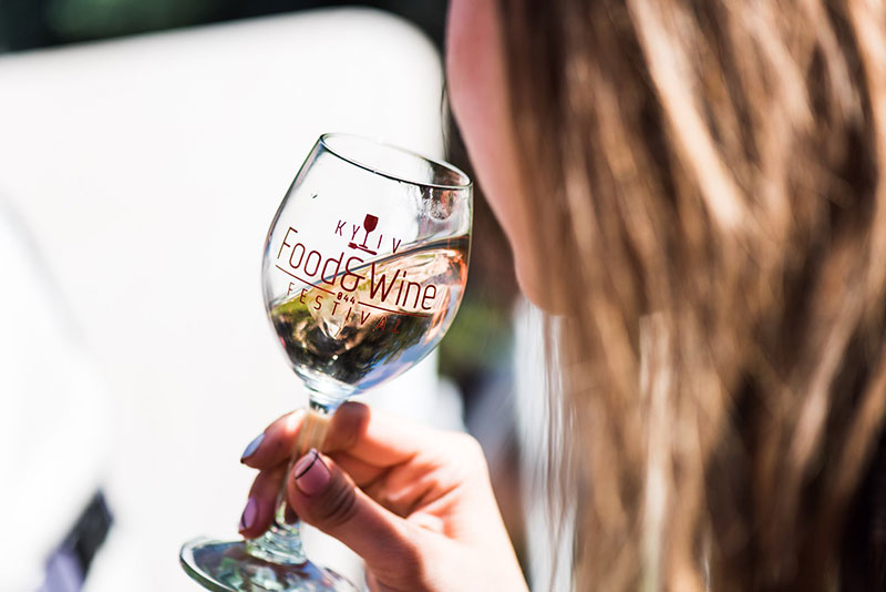 Знай своїх: Сергій Клімов про food-фестивалі, тренди і вина Знай своїх: Сергій Клімов про food-фестивалі, тренди і вина