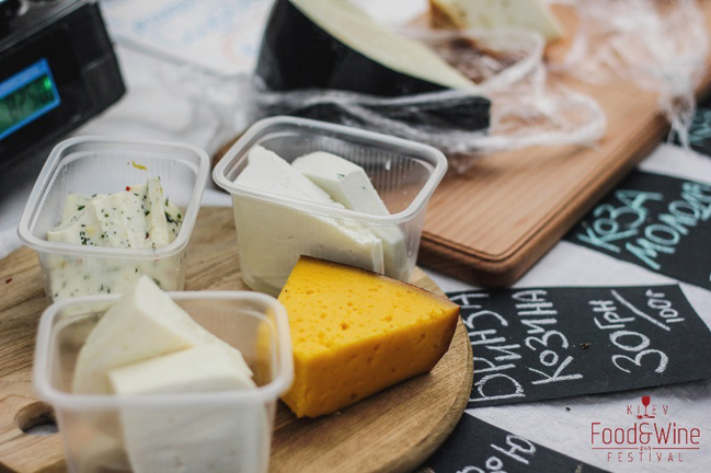 В Киеве, в слепой дегустации определили лучшее украинское вино