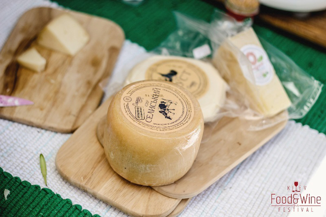 В Киеве, в слепой дегустации определили лучшее украинское вино