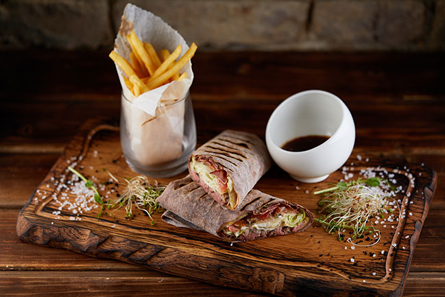 Нове місце (Київ): гастрономічний ресторан KORA на Ярославовому Валу