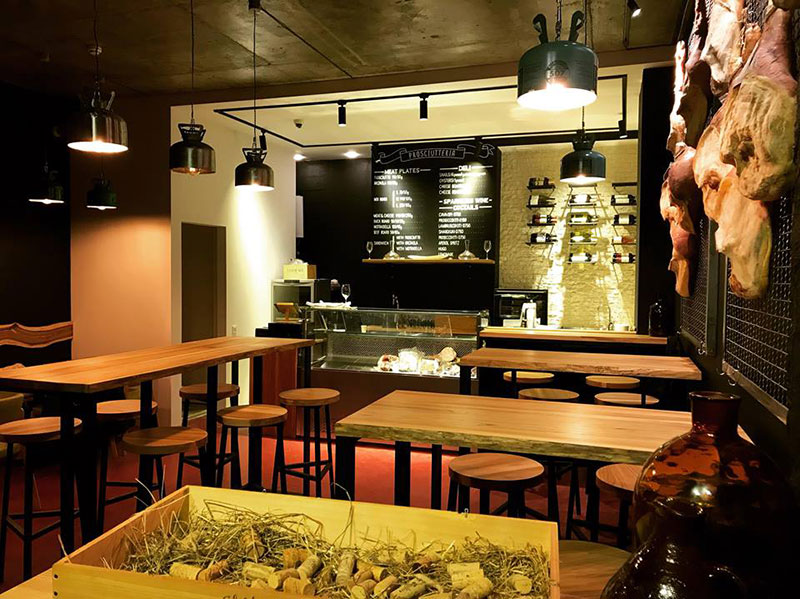 Гід від RestOn: куди йти 12-13 жовтня в заклади Києва Гід від RestOn: куди йти 12-13 жовтня в заклади Києва