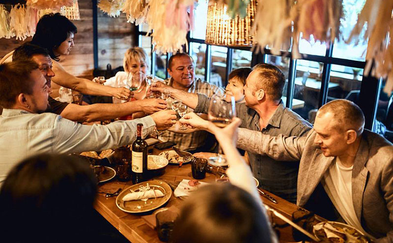 Гид от RestOn: куда идти 22-23 июня в заведения Киева Гид от RestOn: куда идти 22-23 июня в заведения Киева