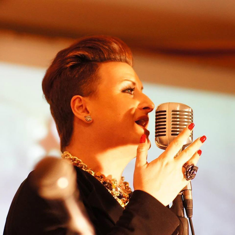 Гід від RestOn: куди йти 9-10 лютого в заклади Києва Гід від RestOn: куди йти 9-10 лютого в заклади Києва