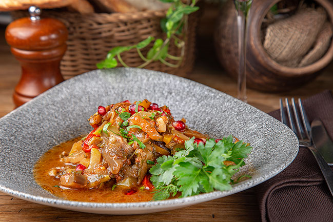 Легендарні страви Кавказу: нове шеф-меню в ресторані Кувшин Легендарні страви Кавказу: нове шеф-меню в ресторані Кувшин