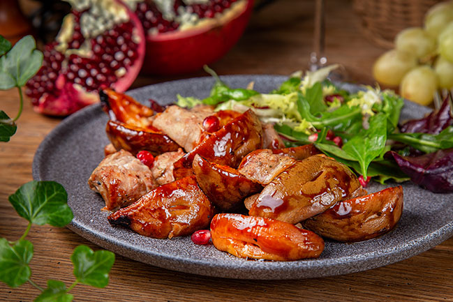 Легендарні страви Кавказу: нове шеф-меню в ресторані Кувшин Легендарні страви Кавказу: нове шеф-меню в ресторані Кувшин