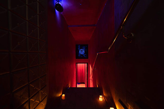 Нове місце (Київ): F Bar на Подолі Нове місце (Київ): F Bar на Подолі