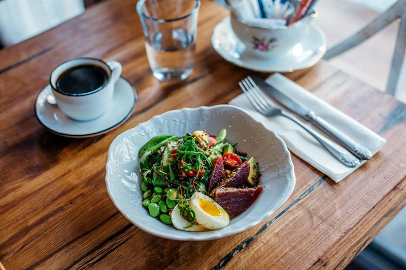 Нове місце (Київ): Fish&Pussycat на Бессарабці Нове місце (Київ): Fish&Pussycat на Бессарабці