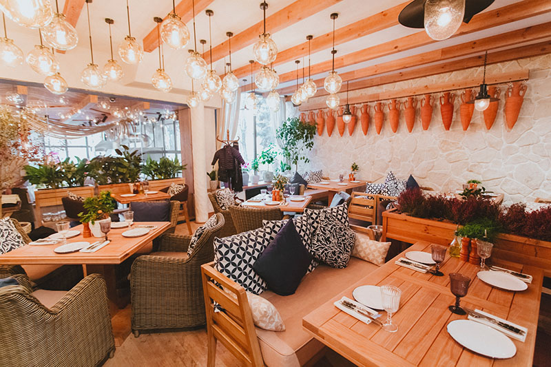 Новогодний корпоратив: лучшие предложения ресторанов Киева Новогодний корпоратив: лучшие предложения ресторанов Киева