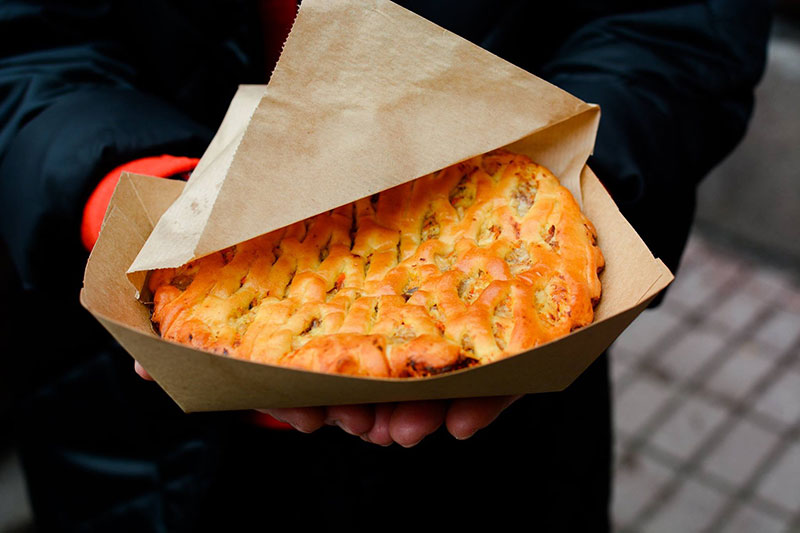 Нове місце: моноформат Білий налив на Хрещатику Нове місце: моноформат Білий налив на Хрещатику