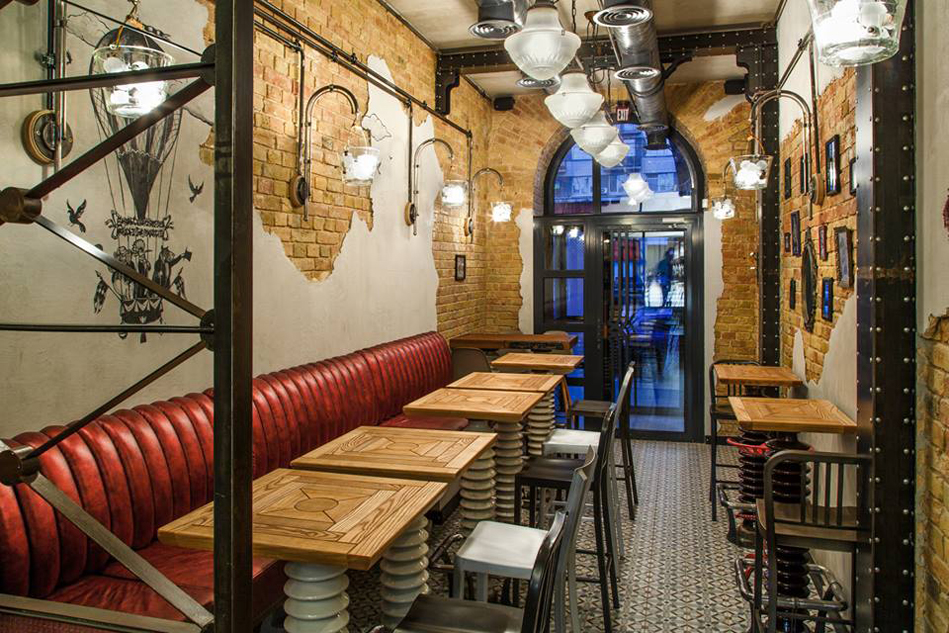 Новое место (Киев): уличная еда в кафе Bite&Go Новое место (Киев): уличная еда в кафе Bite&Go