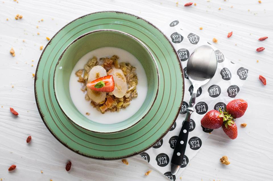 Новое место (Киев): уличная еда в кафе Bite&Go Новое место (Киев): уличная еда в кафе Bite&Go