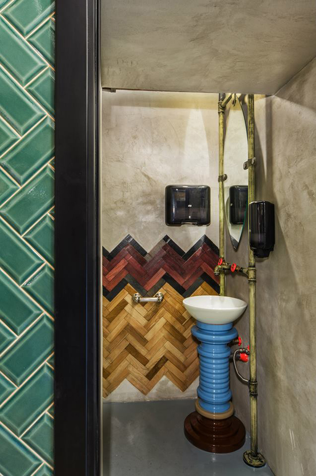 Новое место (Киев): уличная еда в кафе Bite&Go Новое место (Киев): уличная еда в кафе Bite&Go