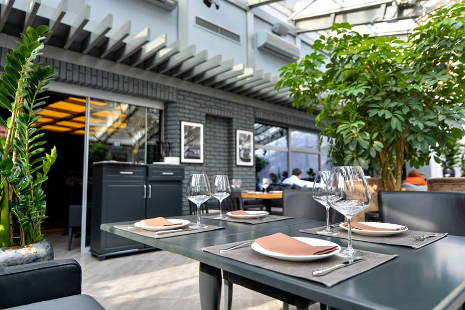 Новое заведение (Киев): Black Market Restaurant в БЦ Новое заведение (Киев): Black Market Restaurant в БЦ