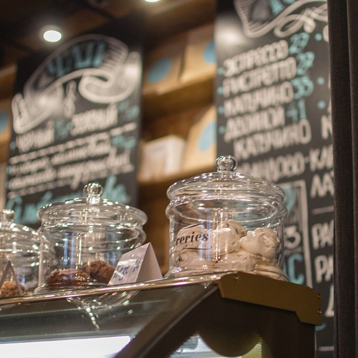 Новое место (Киев): стильная кофейня Blue Cup Coffee Shop Новое место (Киев): стильная кофейня Blue Cup Coffee Shop