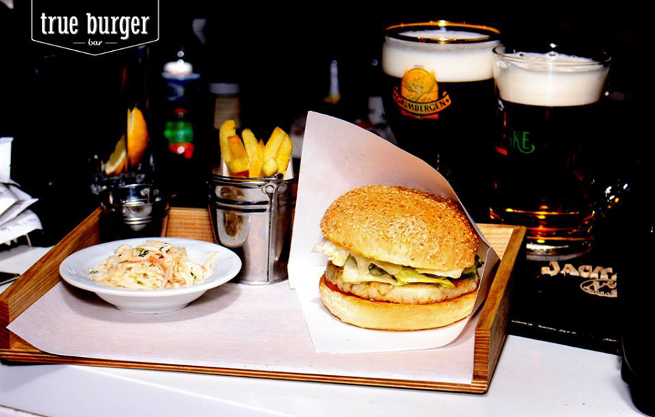 Бургер-Бум: 10 заведений в Киеве, где готовят бургеры Бургер-Бум: 10 заведений в Киеве, где готовят бургеры