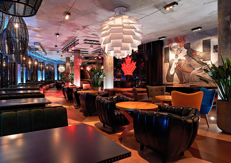 Canadian club Kiev: частичка Канады в сердце Киева на Печерске Canadian club Kiev: частичка Канады в сердце Киева на Печерске