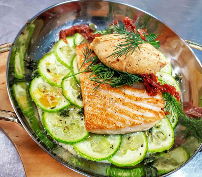 Ближче до моря: де в Києві поїсти риби і морепродуктів Ближче до моря: де в Києві поїсти риби і морепродуктів