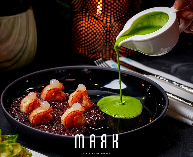 День захисника України: як вибрати ідеальний ресторан для святкового побачення День захисника України: як вибрати ідеальний ресторан для святкового побачення