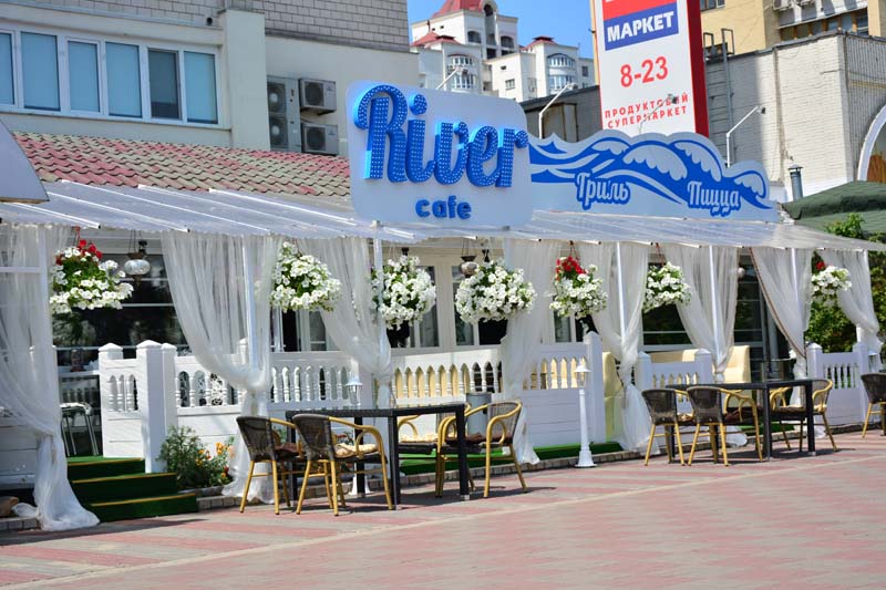 Почти море: заведения в Киеве на берегу Днепра Почти море: заведения в Киеве на берегу Днепра