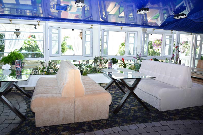 Почти море: заведения в Киеве на берегу Днепра Почти море: заведения в Киеве на берегу Днепра