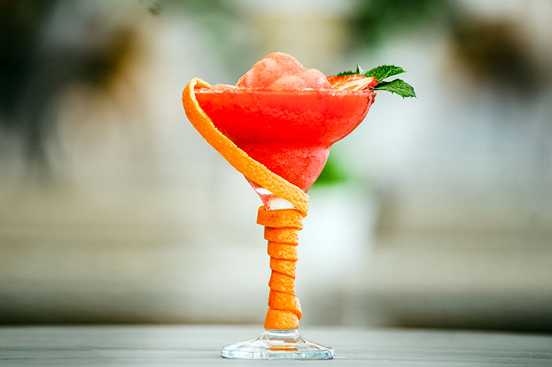 Легкість буття або літо на Дніпровській Рів'єрі Легкість буття або літо на Дніпровській Рів'єрі