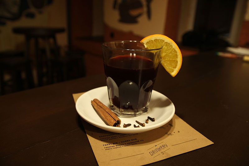 Нове місце (Київ): моноконцептуальний бар The Drinkery Нове місце (Київ): моноконцептуальний бар The Drinkery