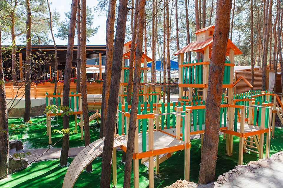 Новое место (Киев): ресторан Fabius на Столичном шоссе Новое место (Киев): ресторан Fabius на Столичном шоссе