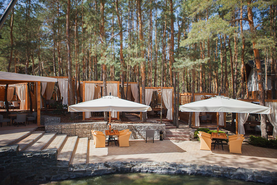 Новое место (Киев): ресторан Fabius на Столичном шоссе Новое место (Киев): ресторан Fabius на Столичном шоссе