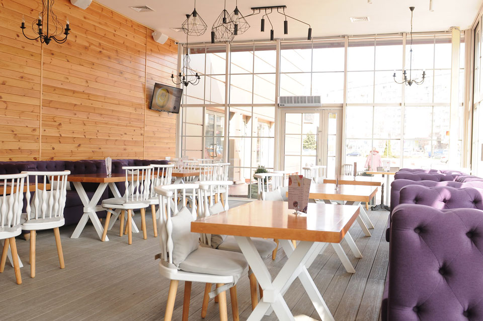 Funtizuma около ТЦ 