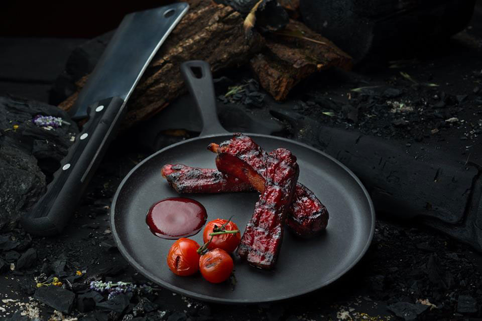 Новое заведение (Киев): стейкхаус “Игра с огнем” на Крещатике Новое заведение (Киев): стейкхаус “Игра с огнем” на Крещатике