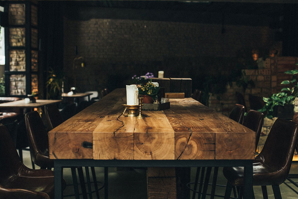 Новое место (Киев): заведение Hangover на Грушевского Новое место (Киев): заведение Hangover на Грушевского