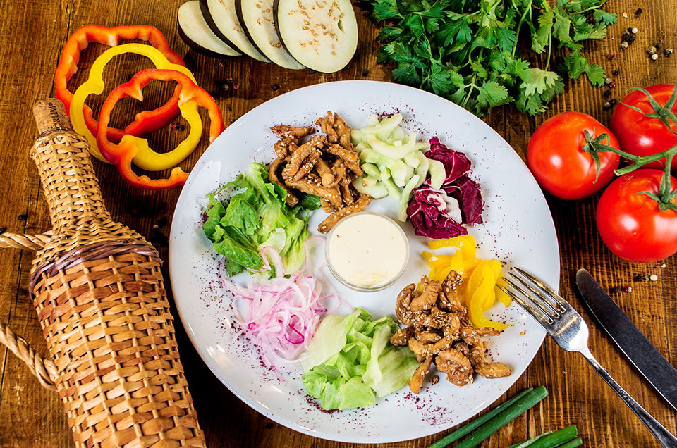 Разговоры о грузинской кухне с директором ресторана “Хинкали” Разговоры о грузинской кухне с директором ресторана “Хинкали”