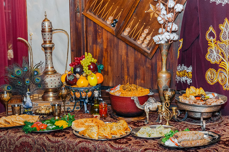 Ціни на канікулах: ТОП страви за півціни в ресторанах Хінкалі і Тюбетейка на Тарасівській Ціни на канікулах: ТОП страви за півціни в ресторанах Хінкалі і Тюбетейка на Тарасівській