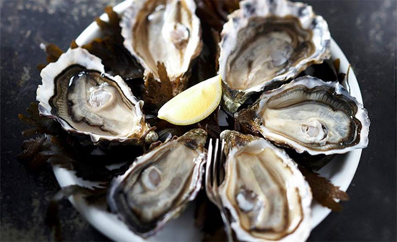 Розмова з експертом: Сергій Стахов про те, як вибирати, зберігати і готувати морепродукти Розмова з експертом: Сергій Стахов про те, як вибирати, зберігати і готувати морепродукти