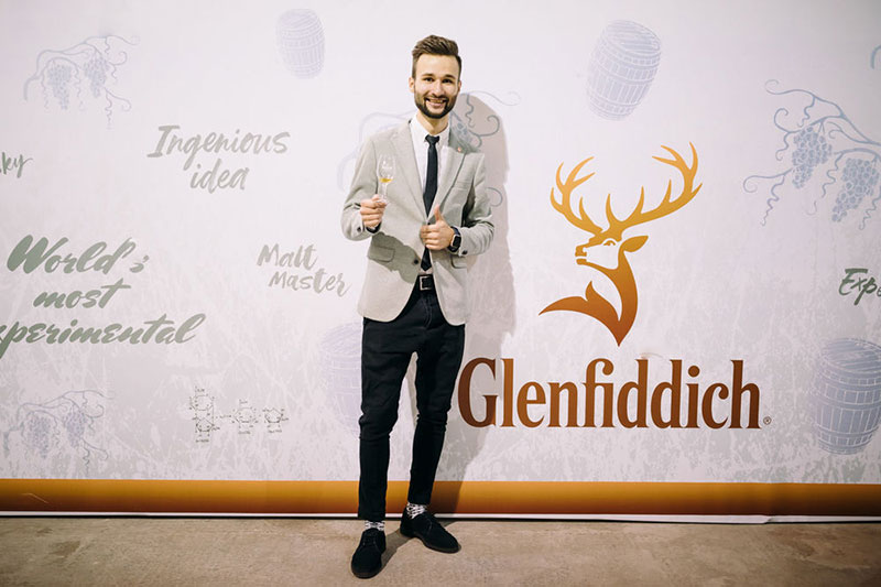 Степан Маринюк: Потрібно не боятися програвати, адже будь-яка невдача - це досвід і ще один крок до перемоги Степан Маринюк: Потрібно не боятися програвати, адже будь-яка невдача - це досвід і ще один крок до перемоги