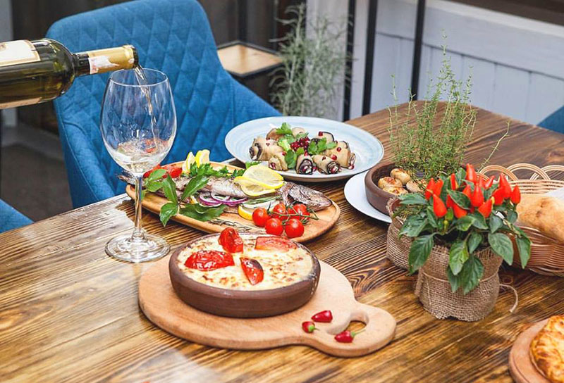 Новое место (Киев): KALAKI – островок колоритной Грузии на левом берегу столицы Новое место (Киев): KALAKI – островок колоритной Грузии на левом берегу столицы